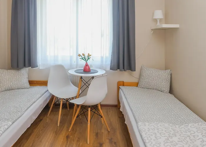 בית אירוח Avasta קארוויה