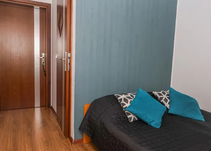 בית אירוח Avasta