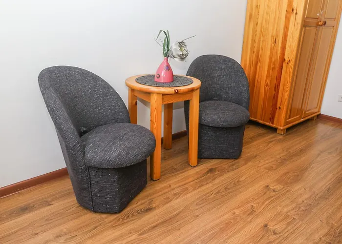 בית אירוח Avasta *